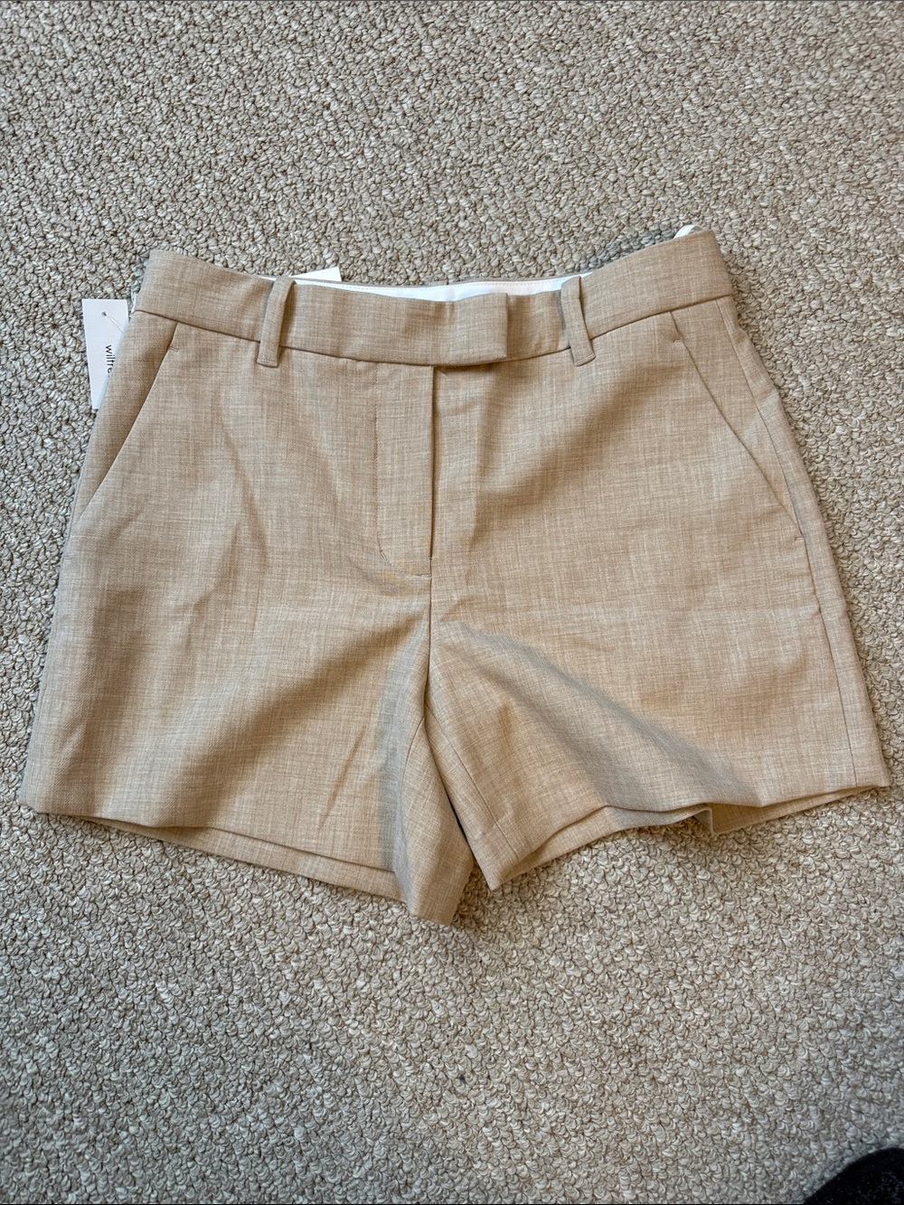 Wilfred Deauville 5’ Tailored Tan Shorts